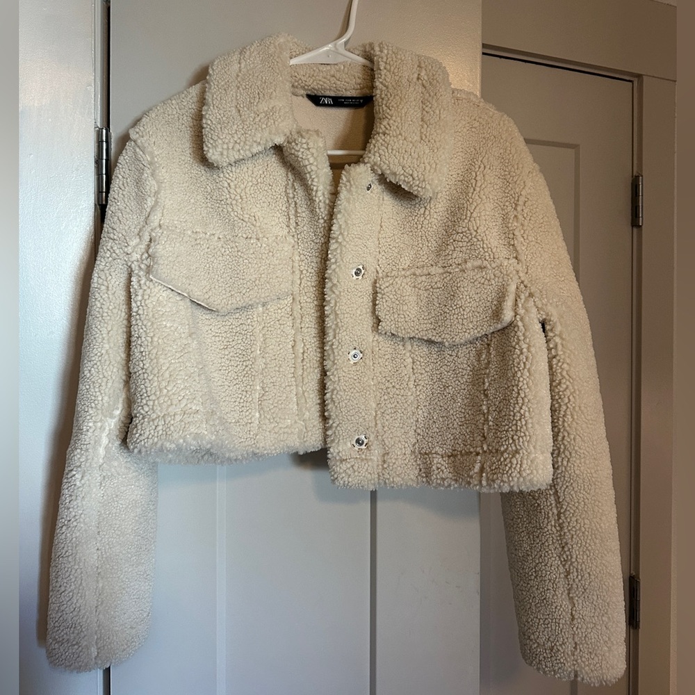 Zara Cream Sherpa Cropped Jacket